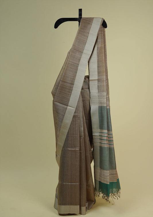 Handwoven Beige and Green Raw Silk Saree